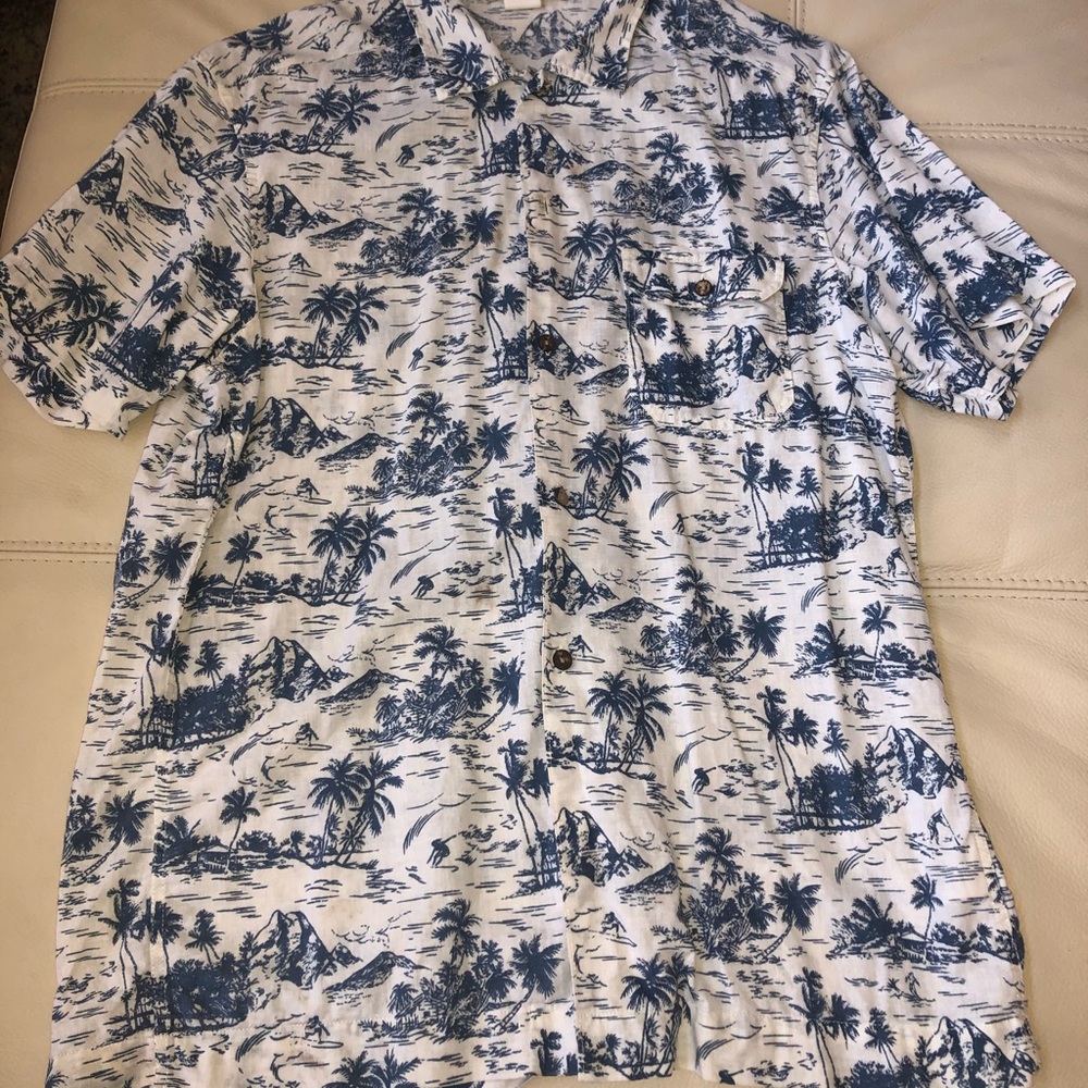 Men’s Hawaiian Shirt!!